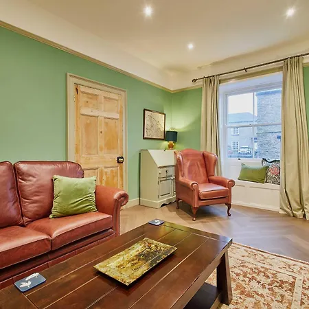 Host & - Temple Terrace *